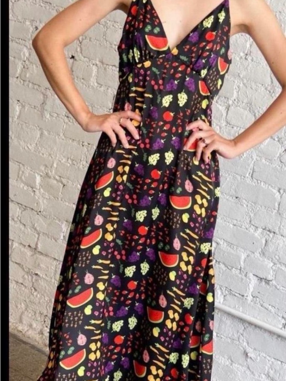 Lisa Says Gah Black Fruit-Print Midi Slip Dress
